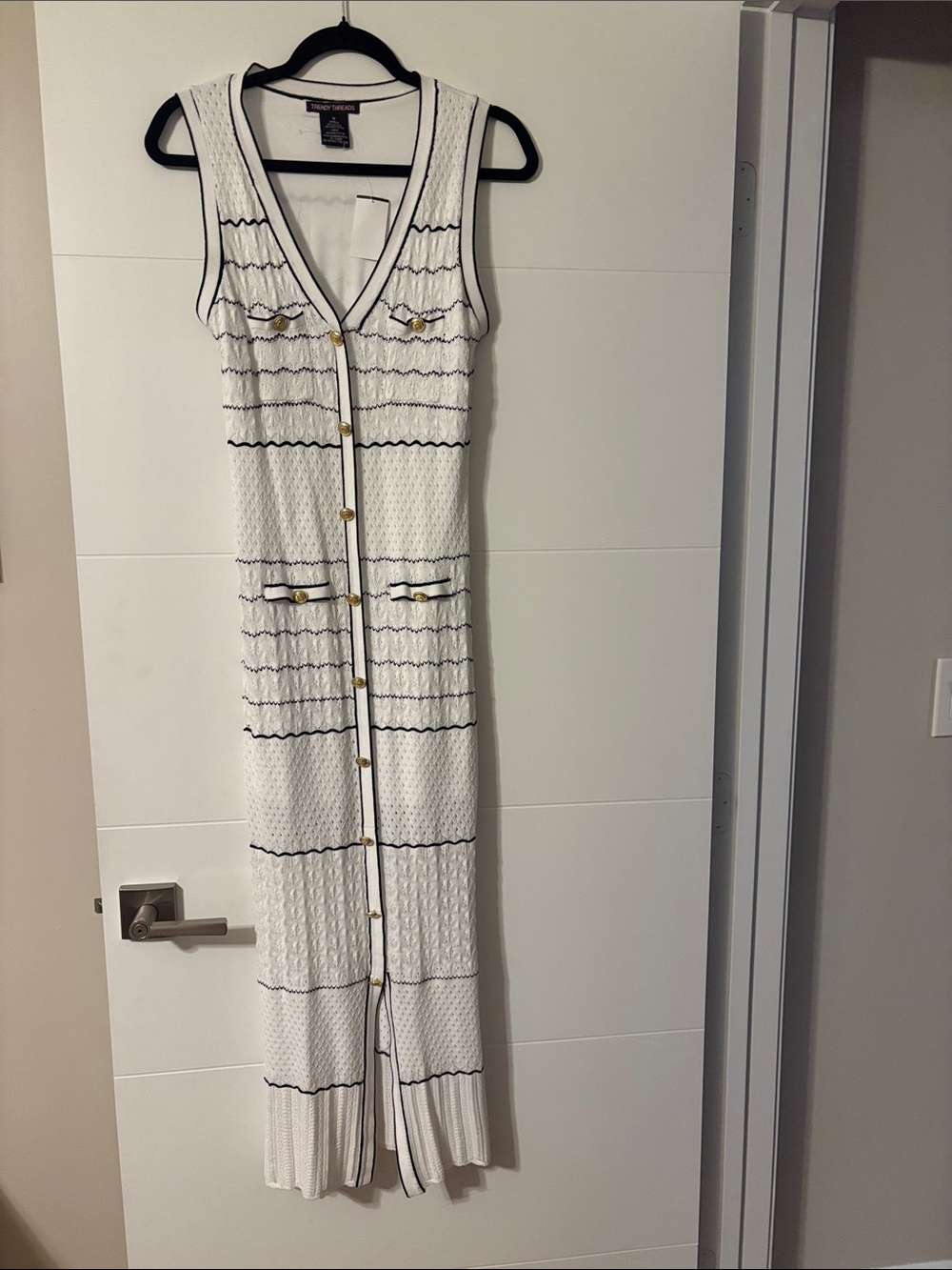 Trendy Threads White Knit Maxi Dress with Black Trim and Gold Buttons New SzM